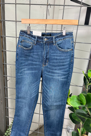 Shelby Skinny Jeans By Judy Blue