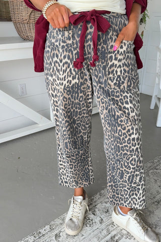 Entice Me Leopard Barrel Jeans Jeans eesome