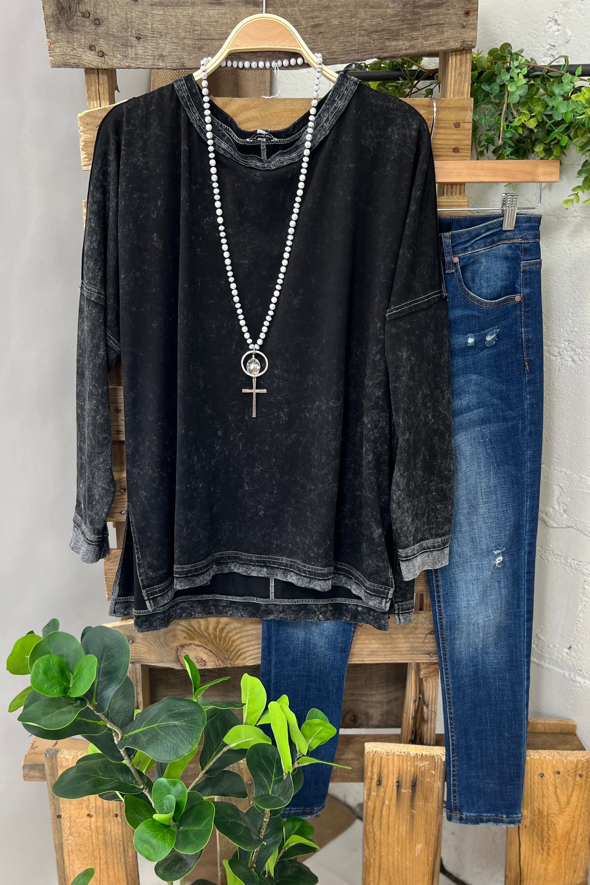 Yvonne Sweatshirt RESTOCK