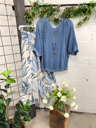 Easy Days Blue sweater Camilla