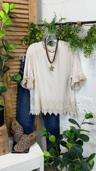 Emiliana Top Ecru by Easel