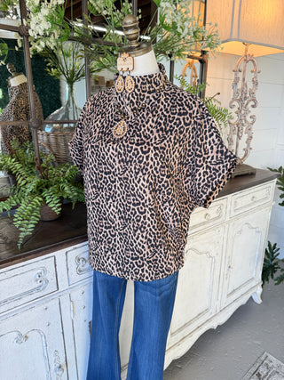 Nightlife Top Leopard by Eesome Shirts & Tops eesome