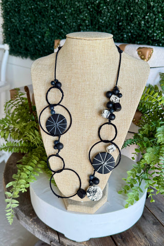 Pepper Necklace Black