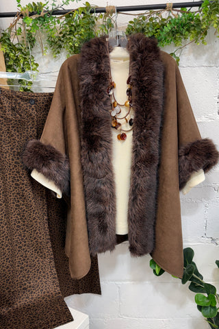 Dashing Cape Brown Cape Original USA