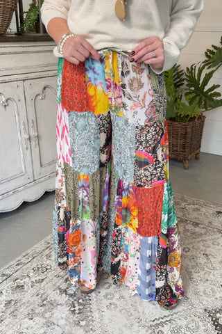 Hello Gorgeous Pants Multi Pants Young Threads