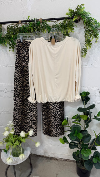 Davis Top Off White by Umgee