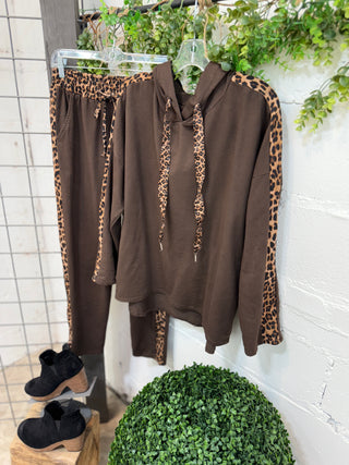 Go Wild Hooded Pullover Brown Shirts & Tops Sunflower