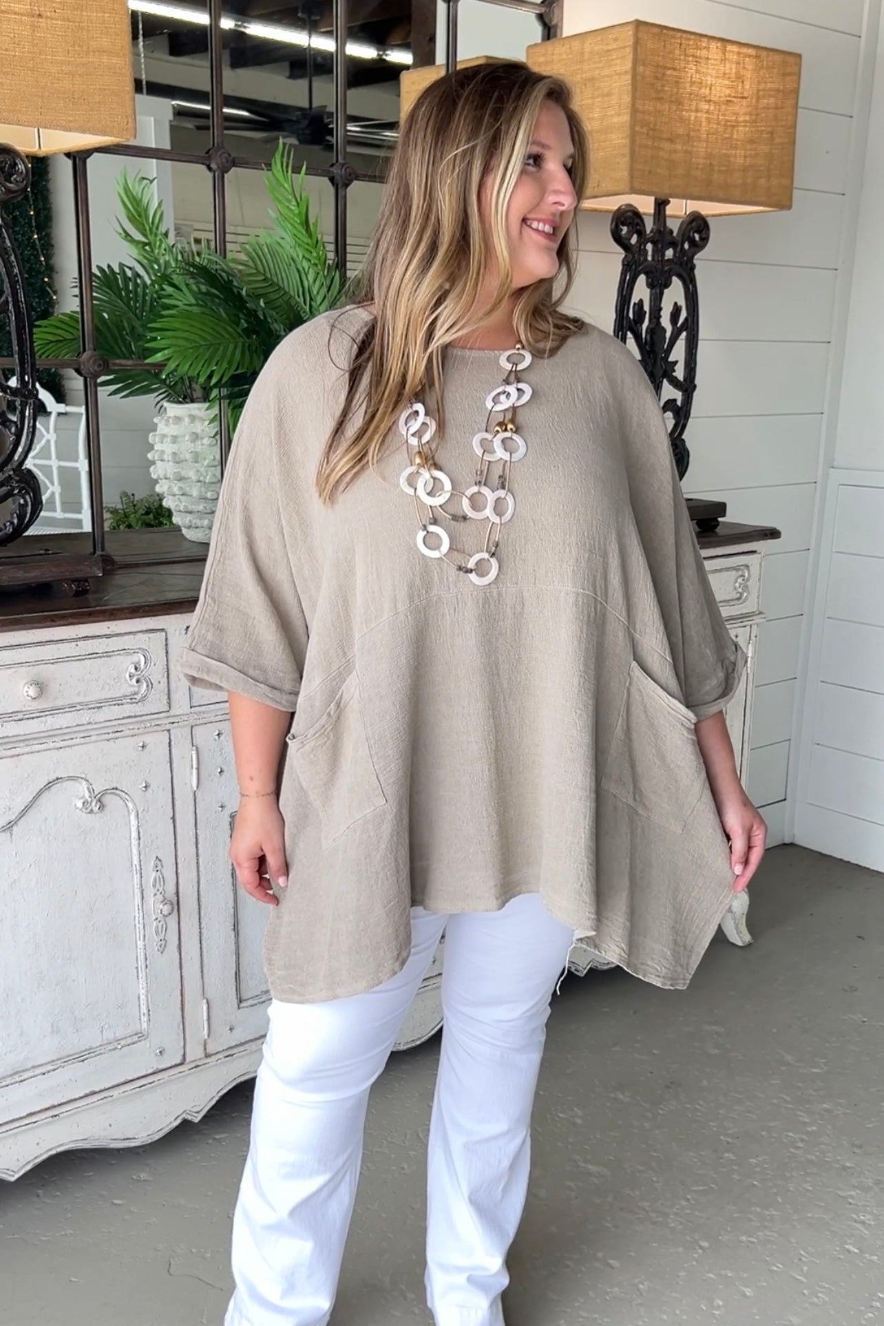 New Hollyn  Paris Fashion Taupe One Size 