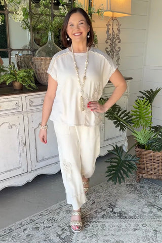 Weekend Getaway Top Natural Shirts & Tops J Her