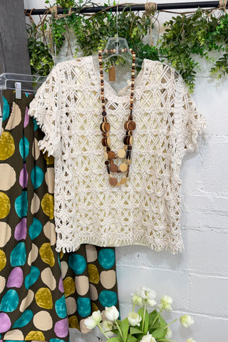 Judith Top Natural by Easel