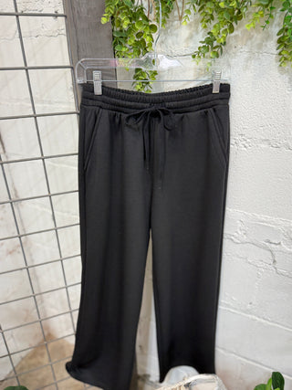 Keep Movin Scuba Set Black Top & Pant Set Zenana