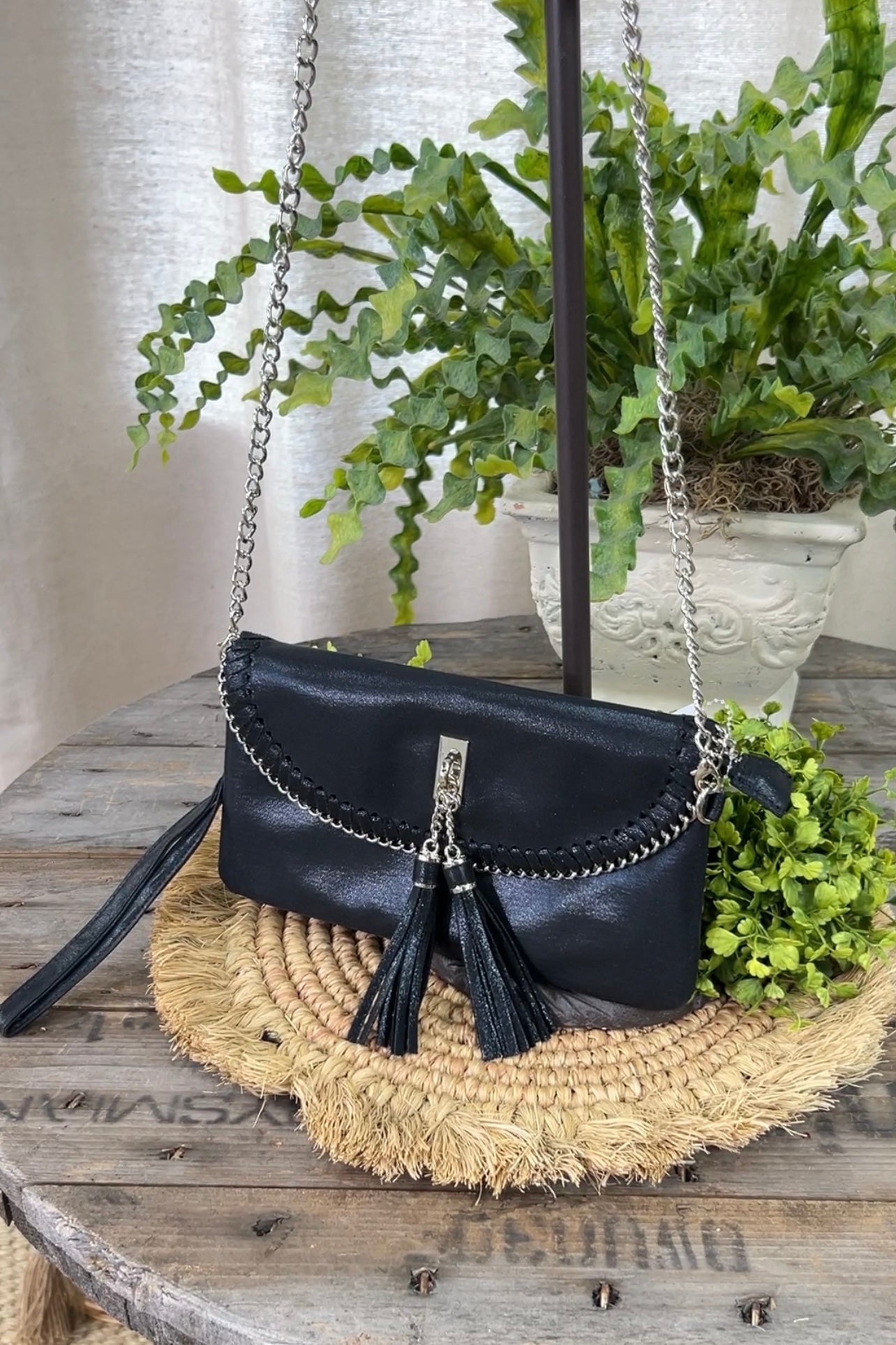 Boutique crossbody purse discount
