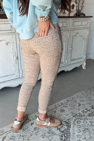 Lovin Leopard Pants Tan Pants LM OLAA MODA