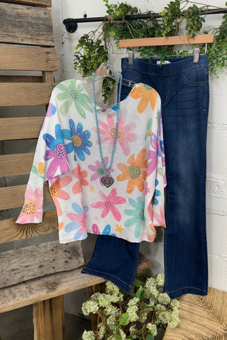 Daisy Dreamin White/Multi sweater OHLALA