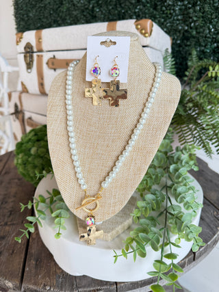 Grateful Necklace Gold/Pearl Necklaces All That Glitterz