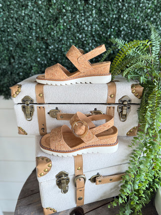 Expand 6 Natural Sandal Pierre Dumas