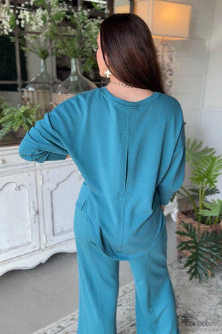 Coziness Top Teal by Umgee
