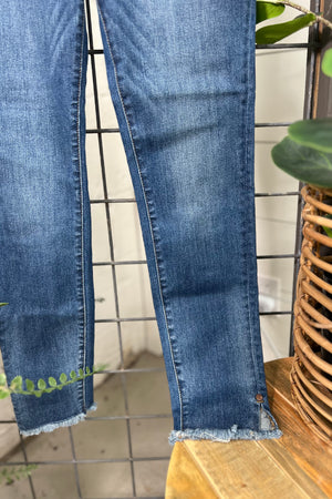 Shelby Skinny Jeans By Judy Blue