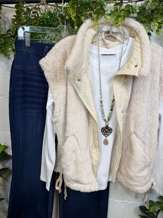 Bear Creek Vest Cream Vest Heimish USA
