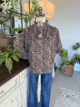 Nightlife Top Leopard by Eesome Shirts & Tops eesome