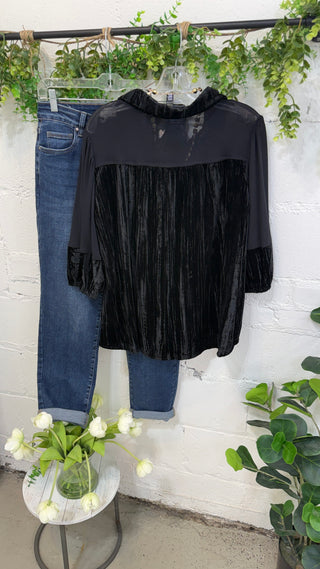 Lacy Lady Top Black by Umgee