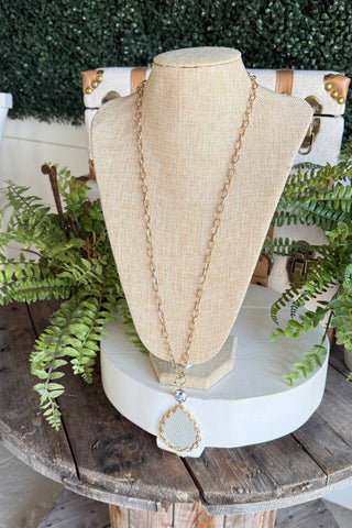 Centerpiece Necklace Gold by Pink Panache