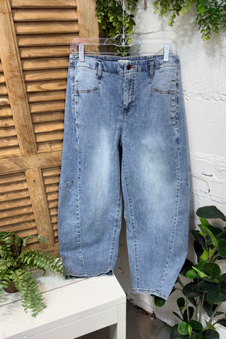 Astrid Pants Denim by Easel