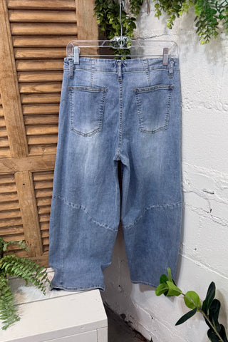 Astrid Pants Denim by Easel