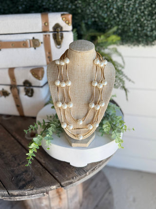 Hayes Necklace Gold/Pearl Necklaces H & D