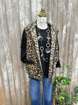 Lizzie Leopard Vest Vest Wona Trading