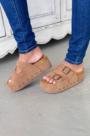 Wannabe Platform Sandal RESTOCK
