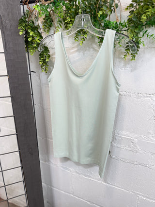 Essential Tank Sage Tank Top Yelete
