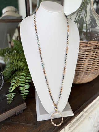 Geneva Necklace White/Natural Necklaces Pink Panache