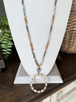 Geneva Necklace White/Natural Necklaces Pink Panache