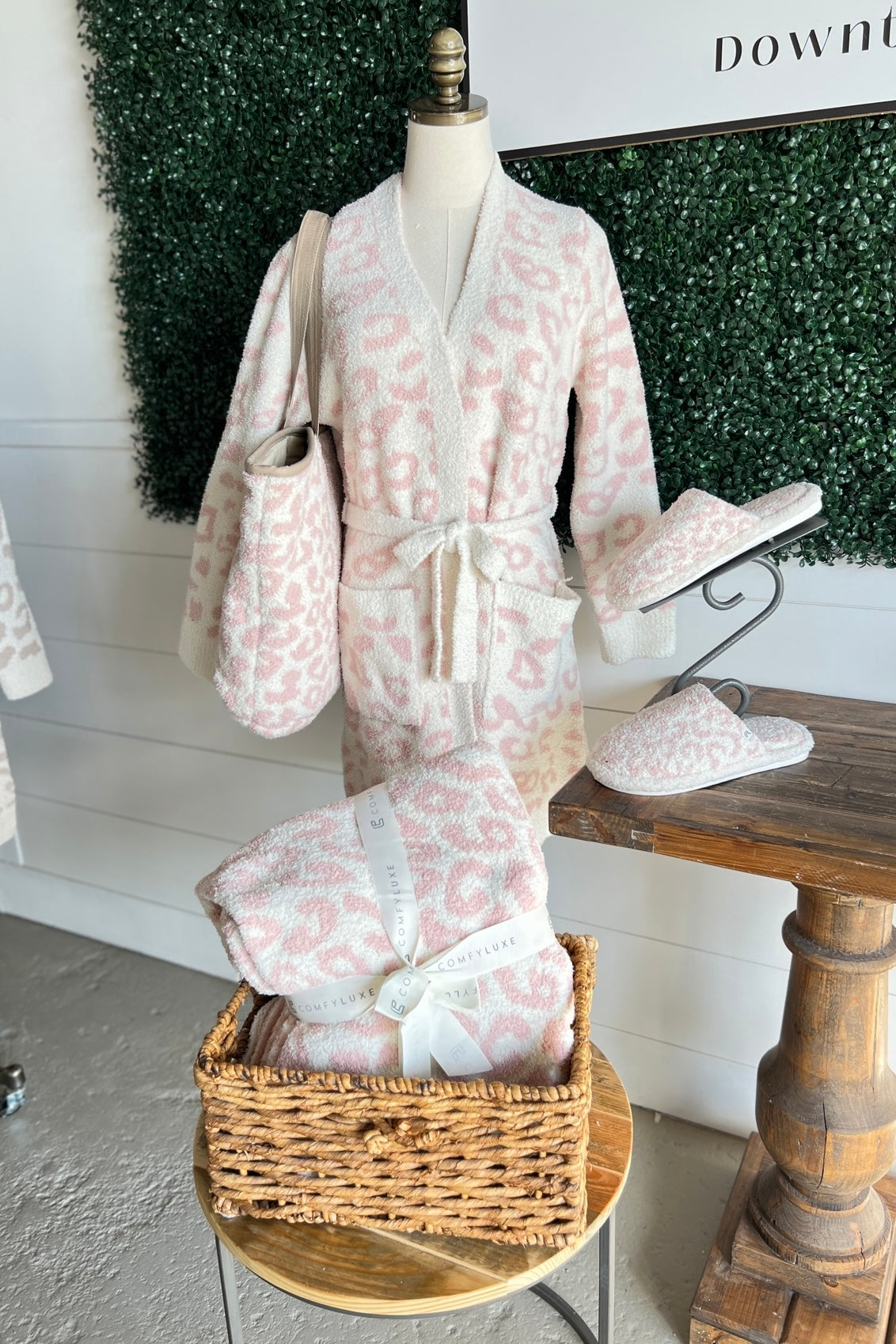 Felicity Comfy Luxe Robe