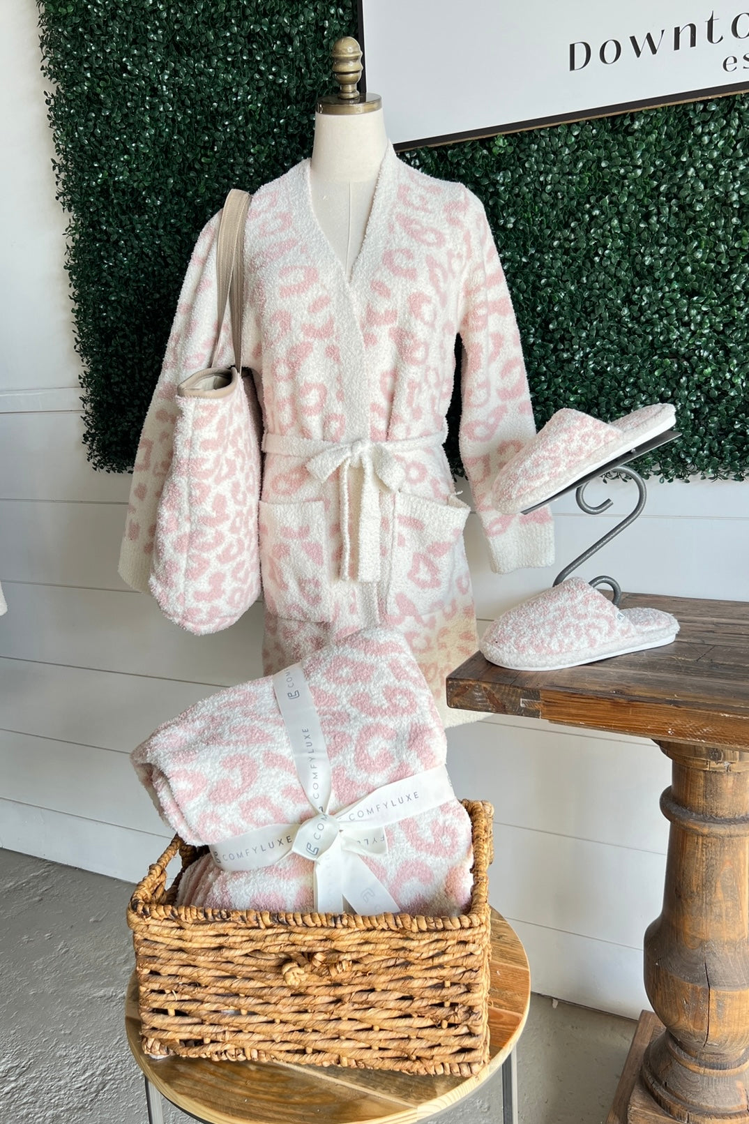 Felicity Comfy Luxe Robe