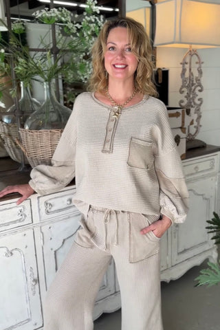 Russell Top Khaki by Easel