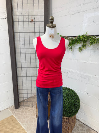 Essential Tank Red Tank Top Yelete