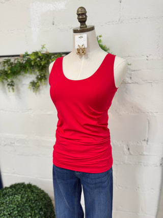 Essential Tank Red Tank Top Yelete