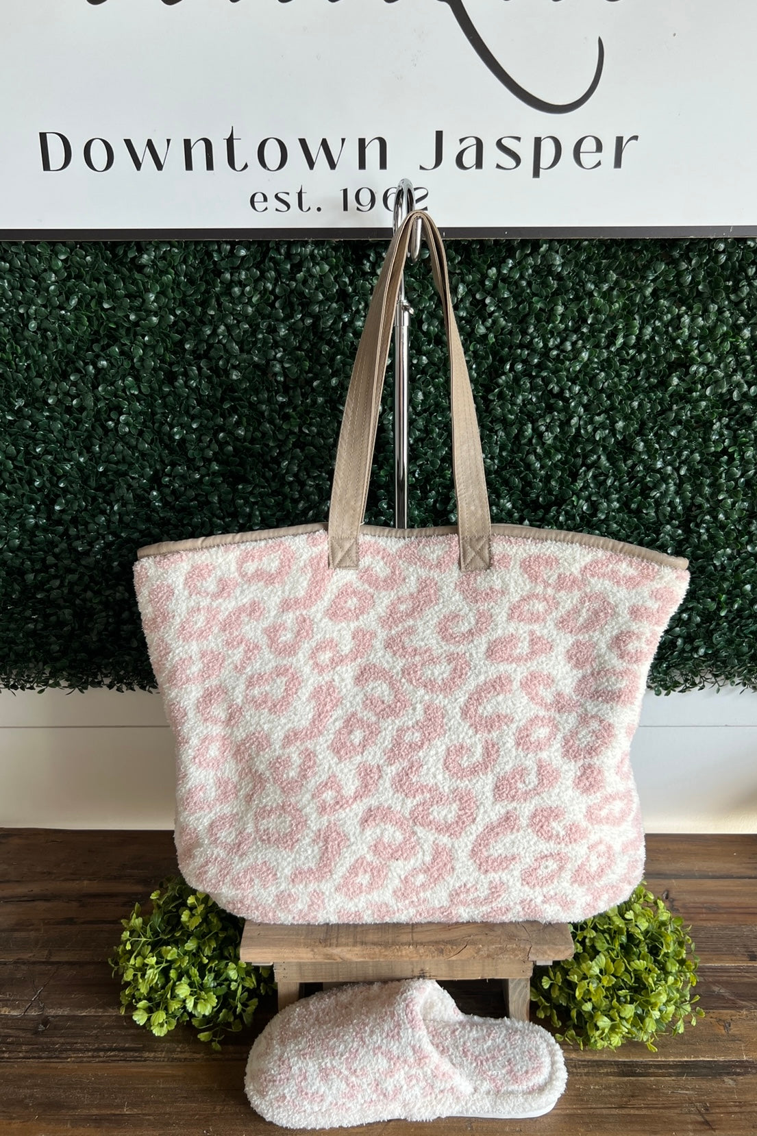 Comfy Luxe Tote