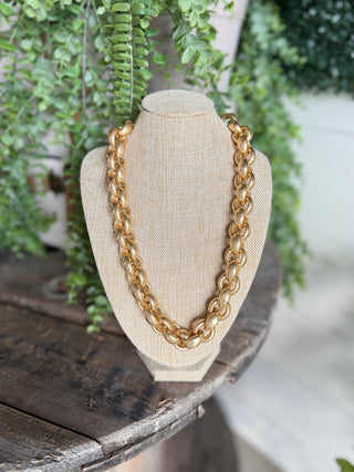 Meryl Necklace Gold Necklaces Whats Hot Jewelry