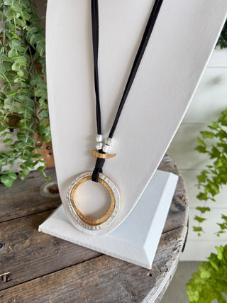 Mellow Necklace Gold/Silver Necklaces All That Glitterz