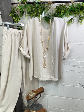 Effortless Top Beige Shirts & Tops Sole Luna