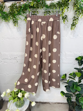 Jolie Pants Mocha by Umgee