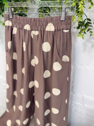 Jolie Pants Mocha by Umgee