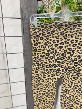 Dreamy Leggings Leopard Leggings Fair/DM Merchandising
