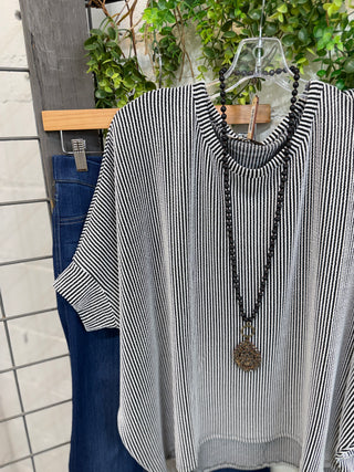 Enroute Top Black/White Shirts & Tops Zenana