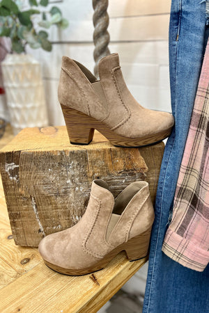 Pam Ankle Boot *Restock!-Shoes-Carol's Boutique, located in Jasper, Alabama