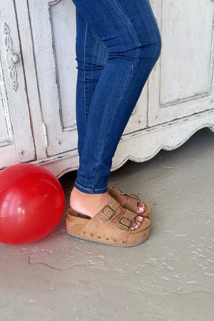 Wannabe Platform Sandal RESTOCK