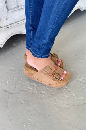 Wannabe Platform Sandal RESTOCK